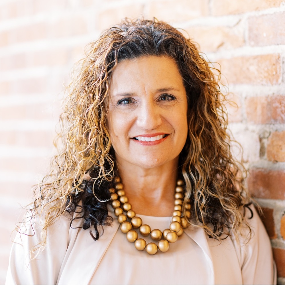 Meet your Posher, Denise
